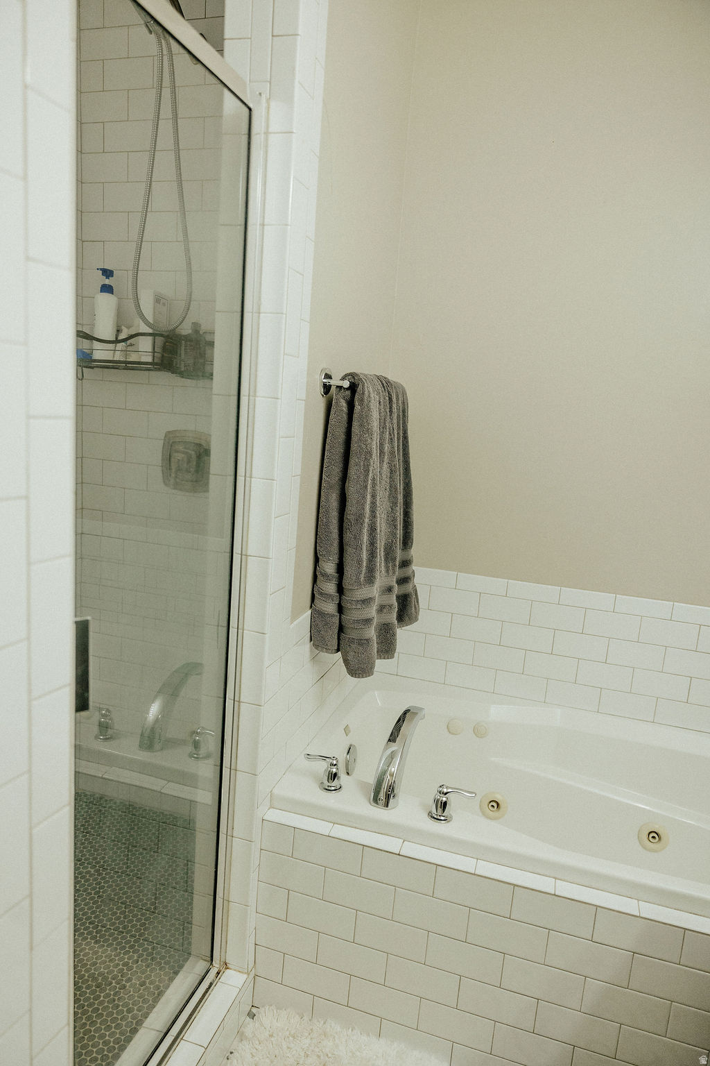 HERRIMAN VILLAGE - Residential