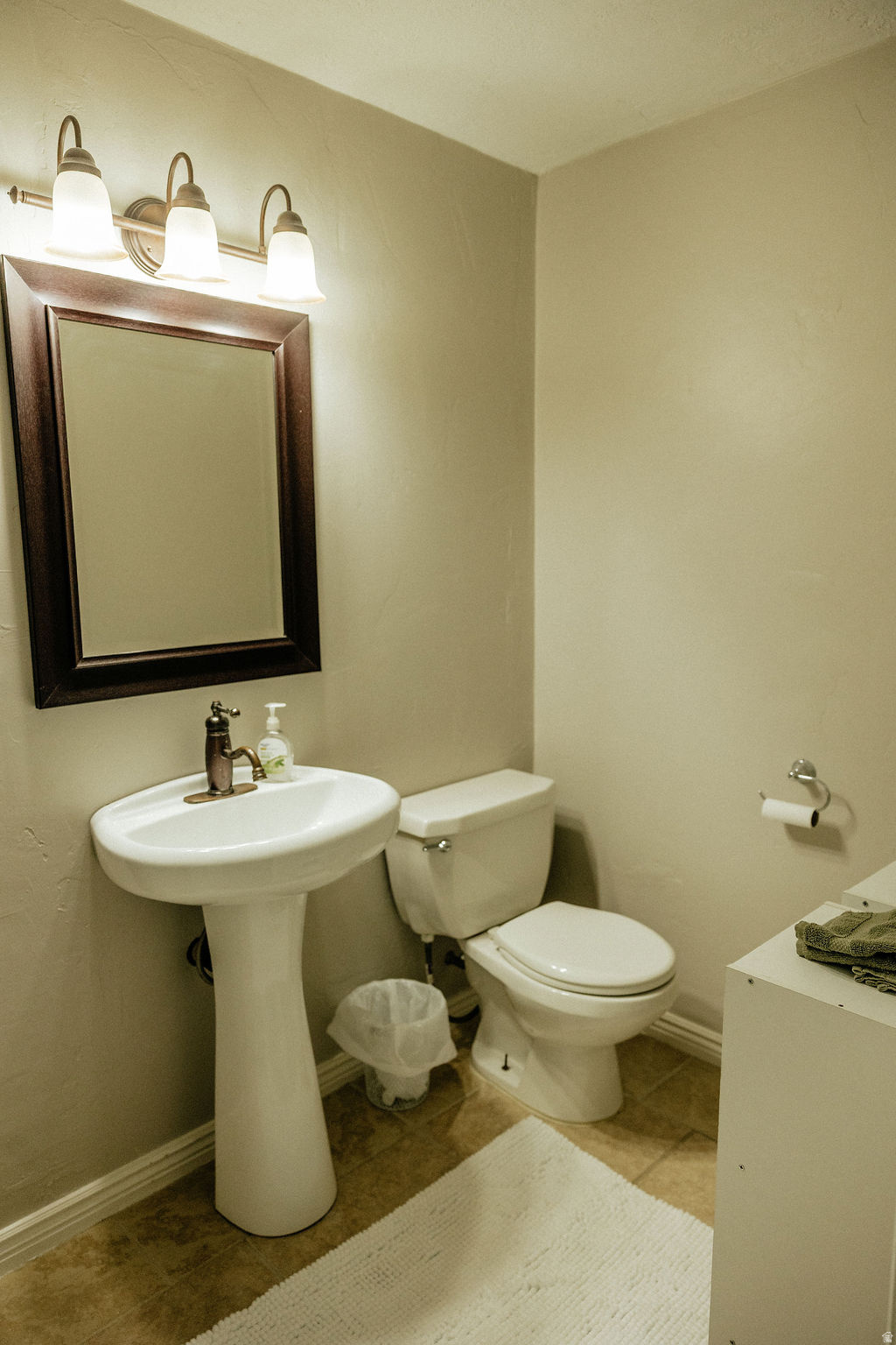 HERRIMAN VILLAGE - Residential