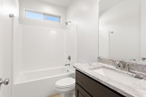 Tiny photo for 31 W CAMINO OSO DR, Washington, UT 84780 (MLS # 2147005)