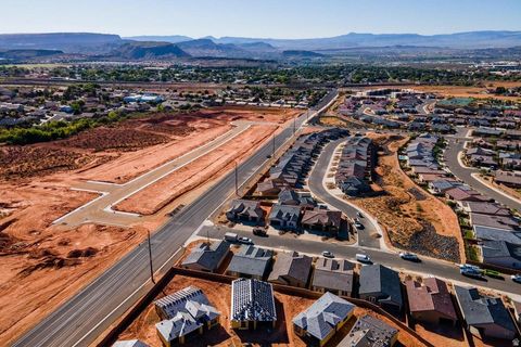 Tiny photo for 31 W CAMINO OSO DR, Washington, UT 84780 (MLS # 2147005)