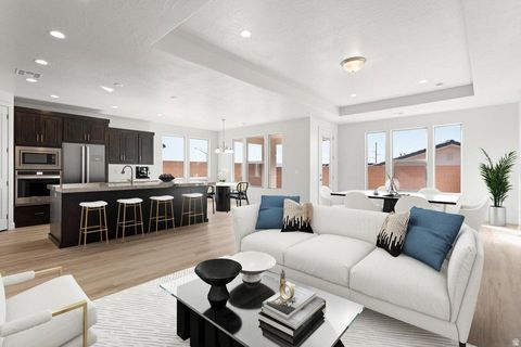 Tiny photo for 31 W CAMINO OSO DR, Washington, UT 84780 (MLS # 2147005)