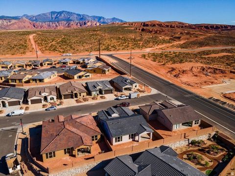 Tiny photo for 31 W CAMINO OSO DR, Washington, UT 84780 (MLS # 2147005)