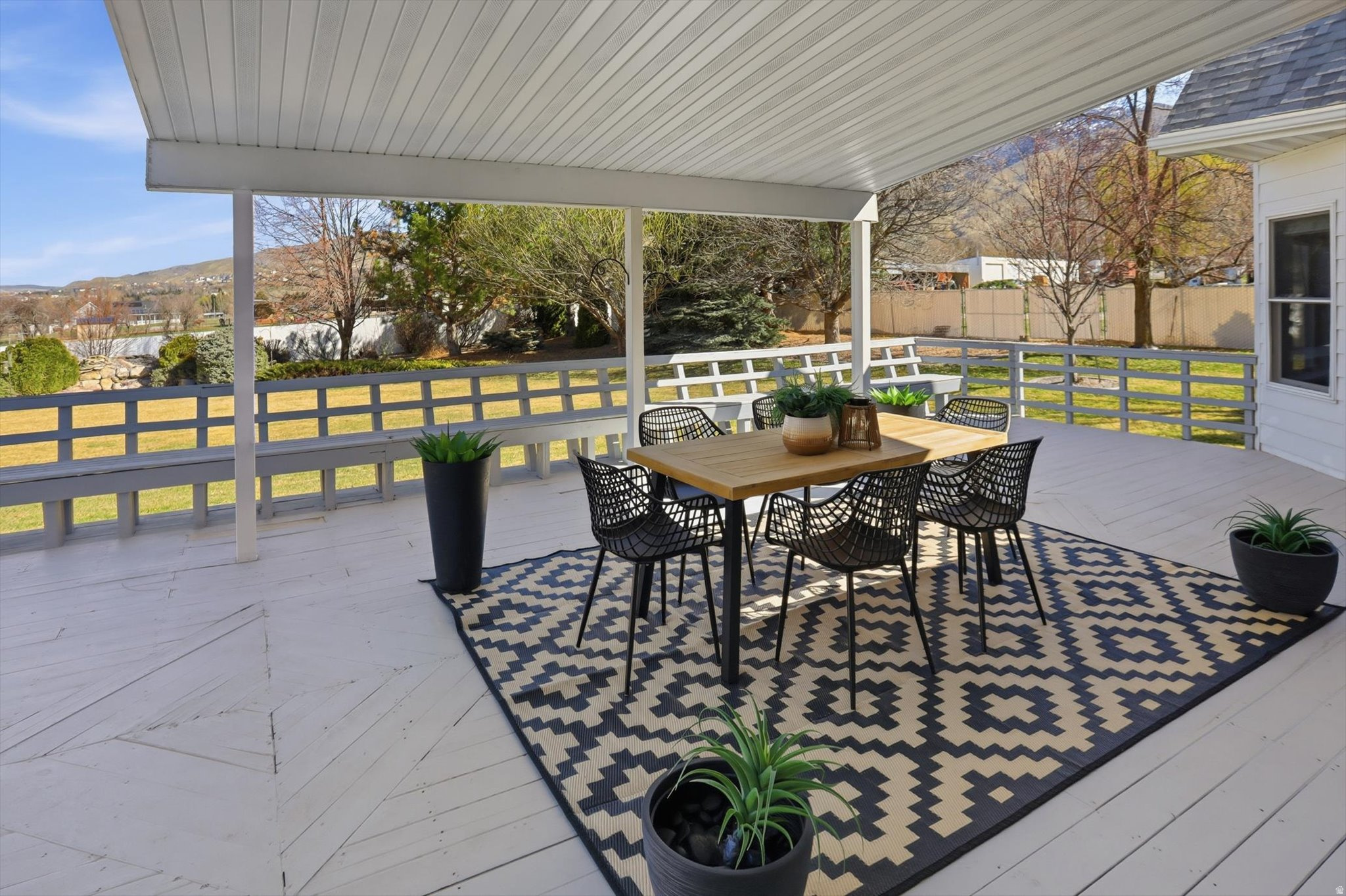 DEER CROSSING SUBD - Residential