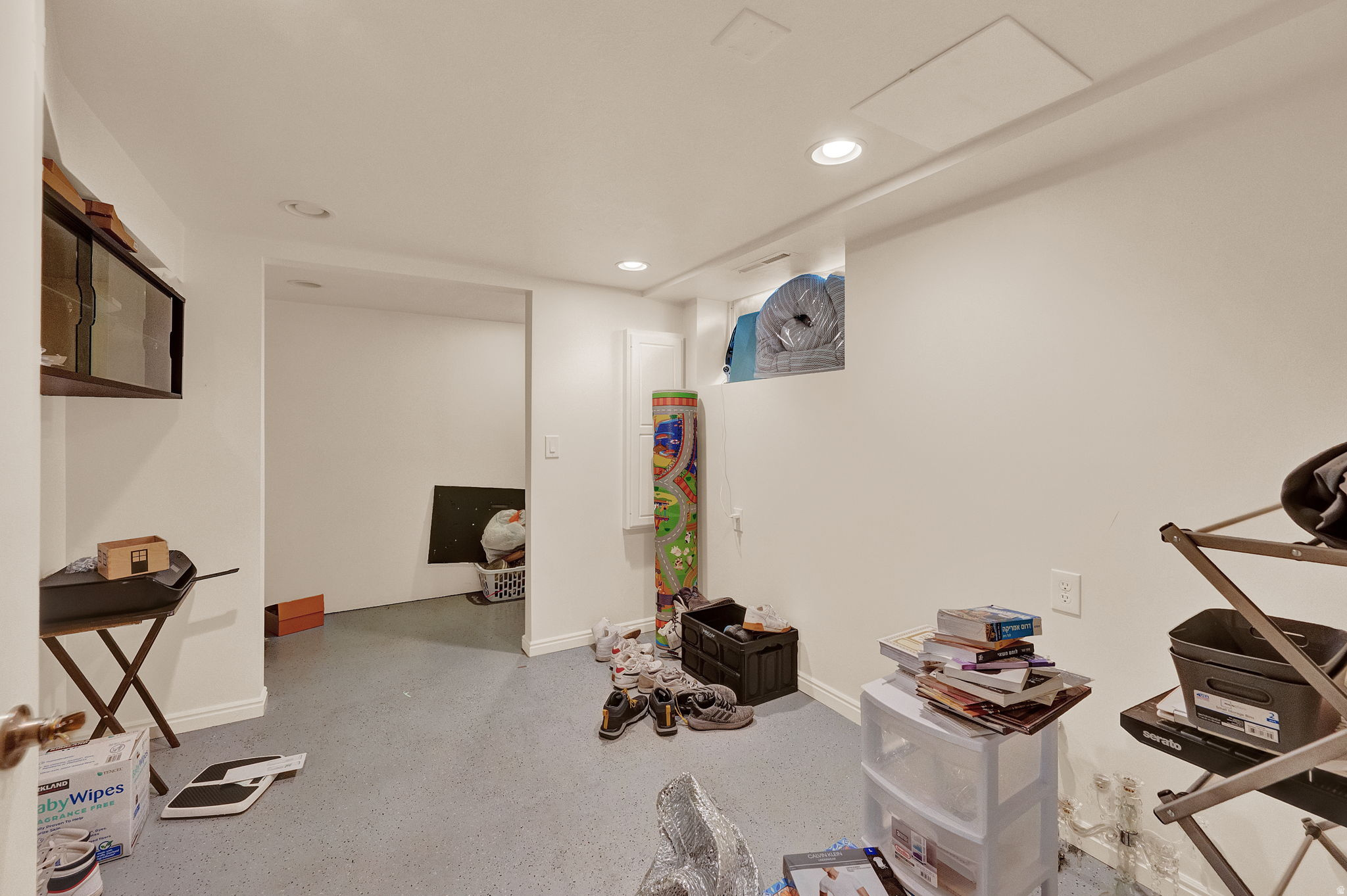 HOWE SUB - Residential