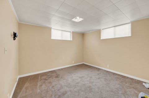 Tiny photo for 927 E 5650 S, Murray, UT 84121 (MLS # 2121093)