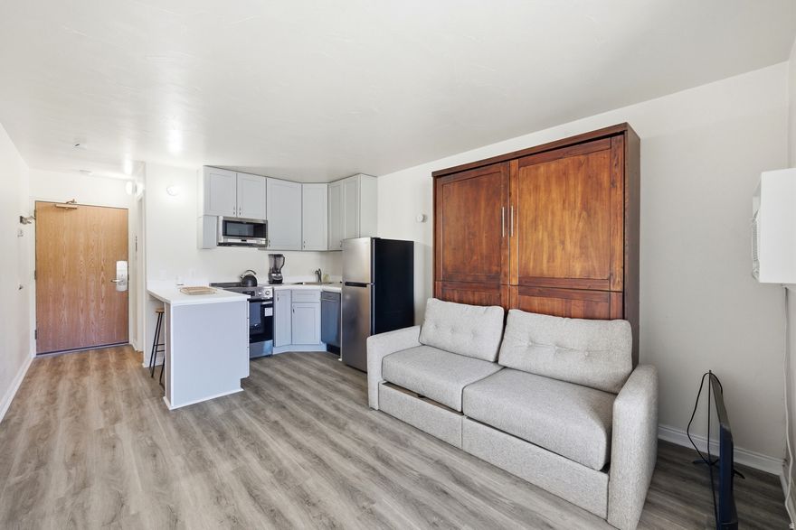 This adorable 2nd floor Prospector Square studio is ready for immediate occupancy and offers a prime in-town location. The studio is equipped with a complete kitchen featuring a dishwasher, stove, oven, and microwave. The bathroom is fully private which is attractive to renters and buyers. Recent updates include new flooring, dedicated circuit breaker, and separate water shut-off valve, enhancing both safety and convenience. The transfer fee is $250 for the buyer to pay. This studio is situated in the heart of Prospector Square. Residents are steps away from the free bus route and The Rail Trail. The Prospector Square property underwent significant renovations in 2015. Community amenities include laundry room, a heated pool, jacuzzi, gas fire pit, and comfortable common areas ideal for aprs relaxation. All utilities and amenities are covered by the HOA. Buyers to verify all information.