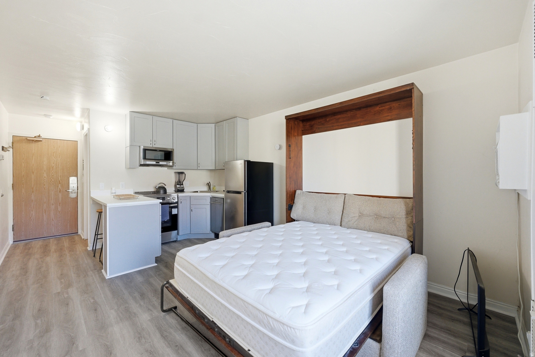 PROSPECTOR SQUARE CONDO - Residential