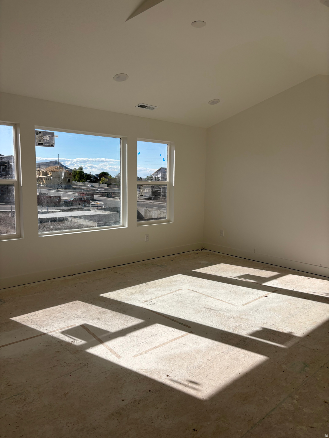 WESTON FIELD - Residential