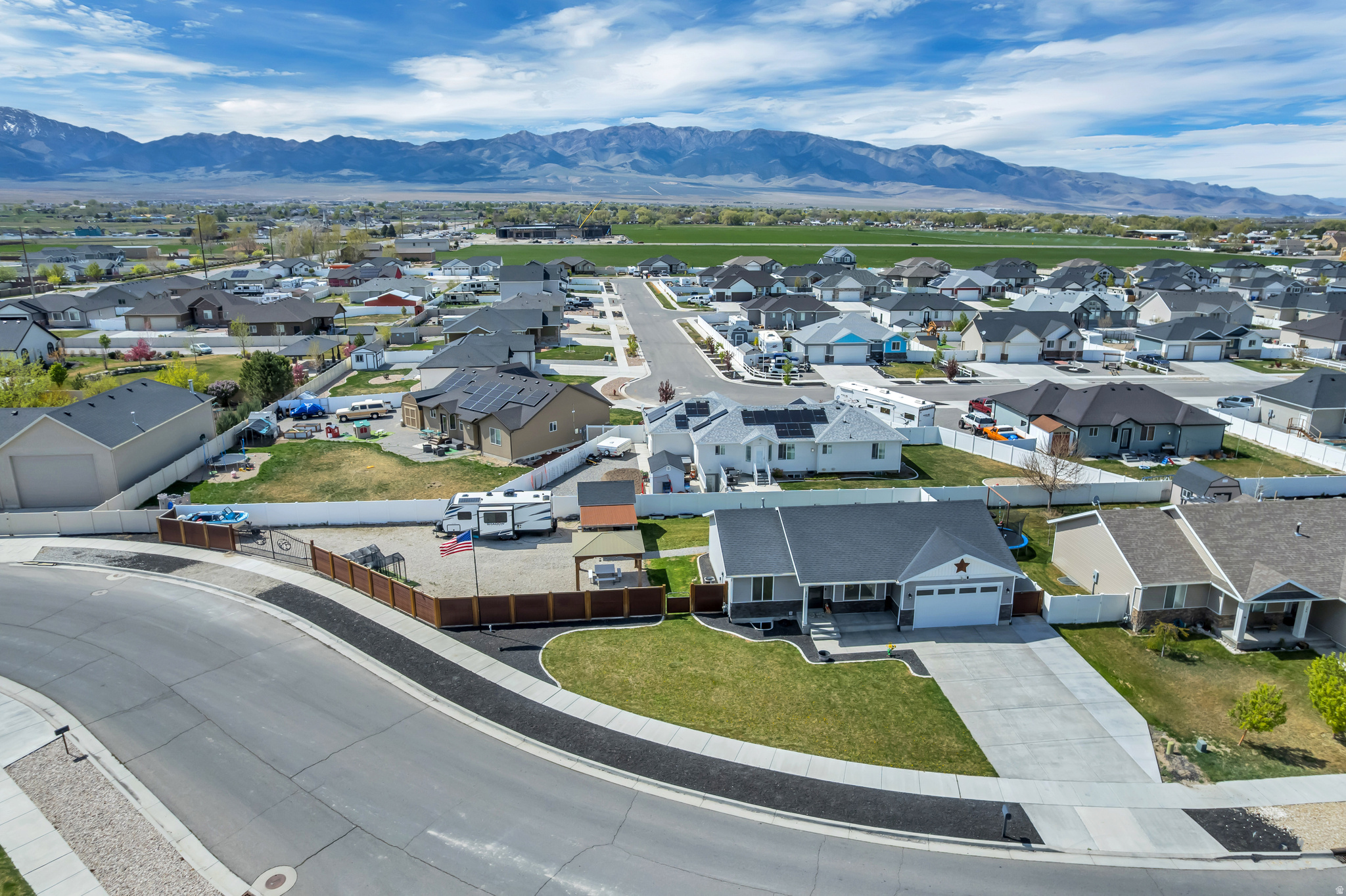 GRANTSVILLE CITY - Residential