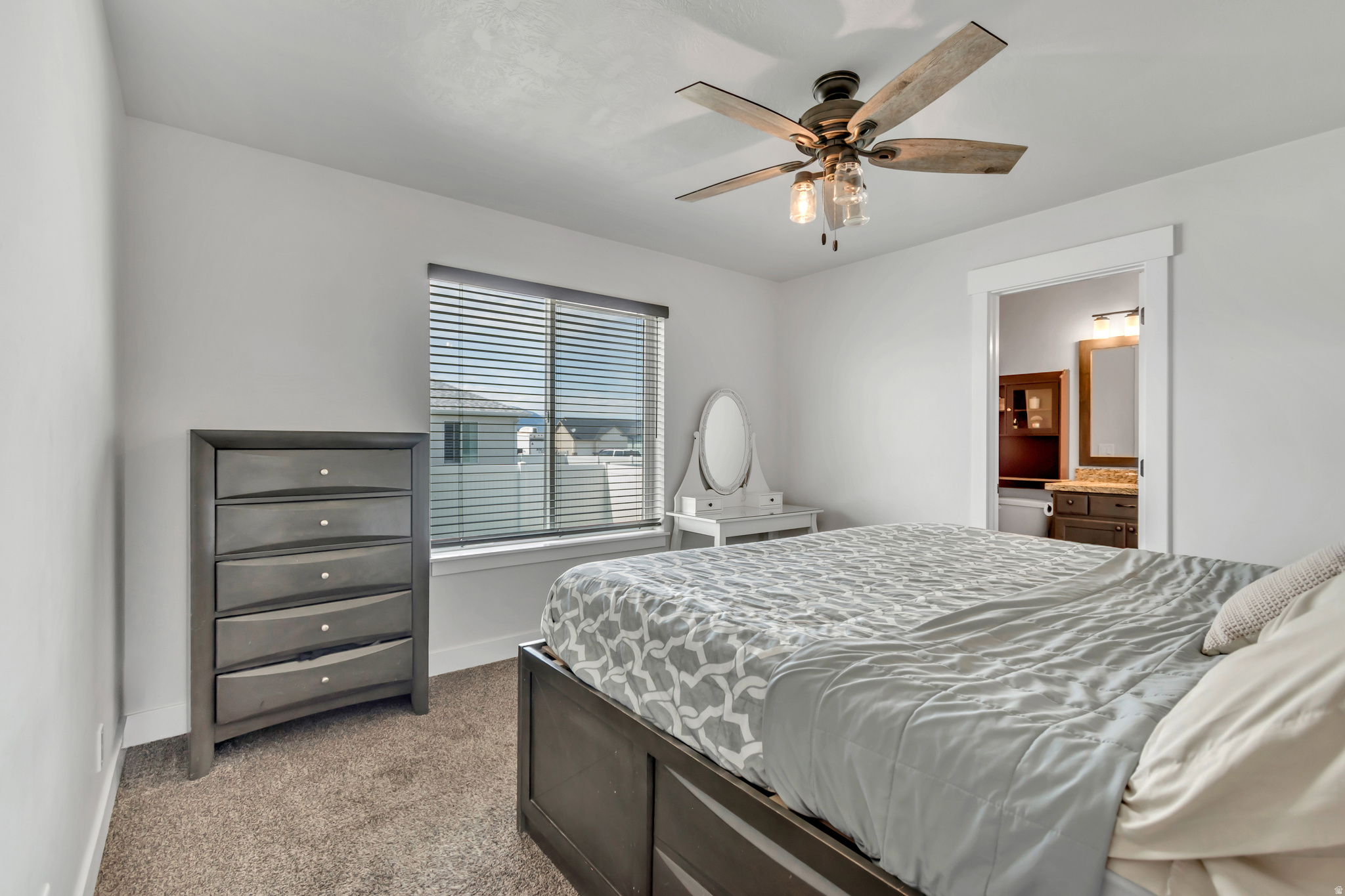 GRANTSVILLE CITY - Residential