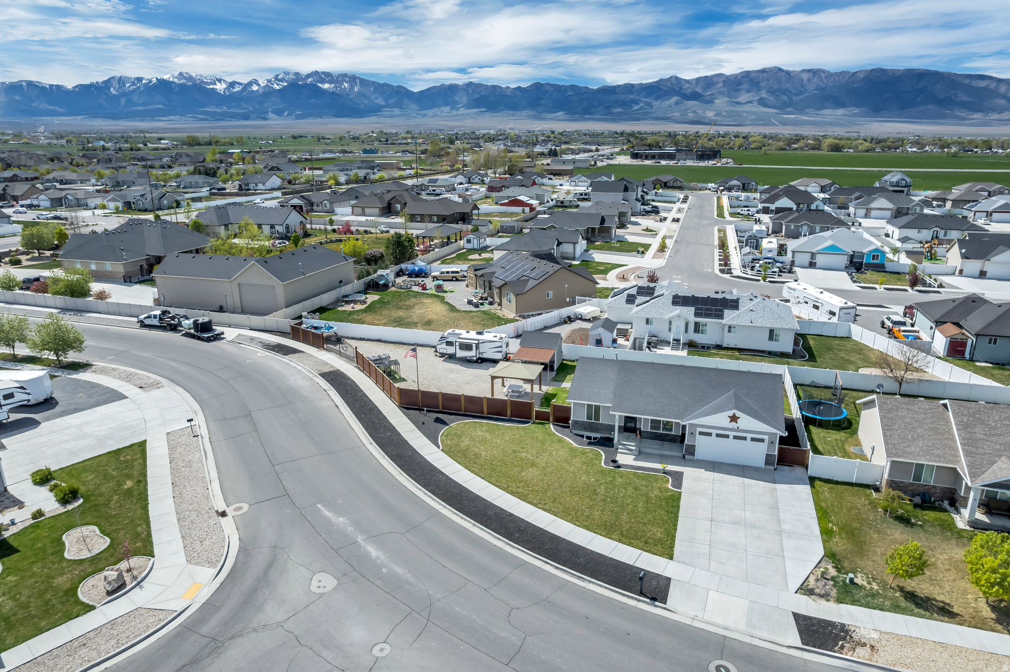 GRANTSVILLE CITY - Residential