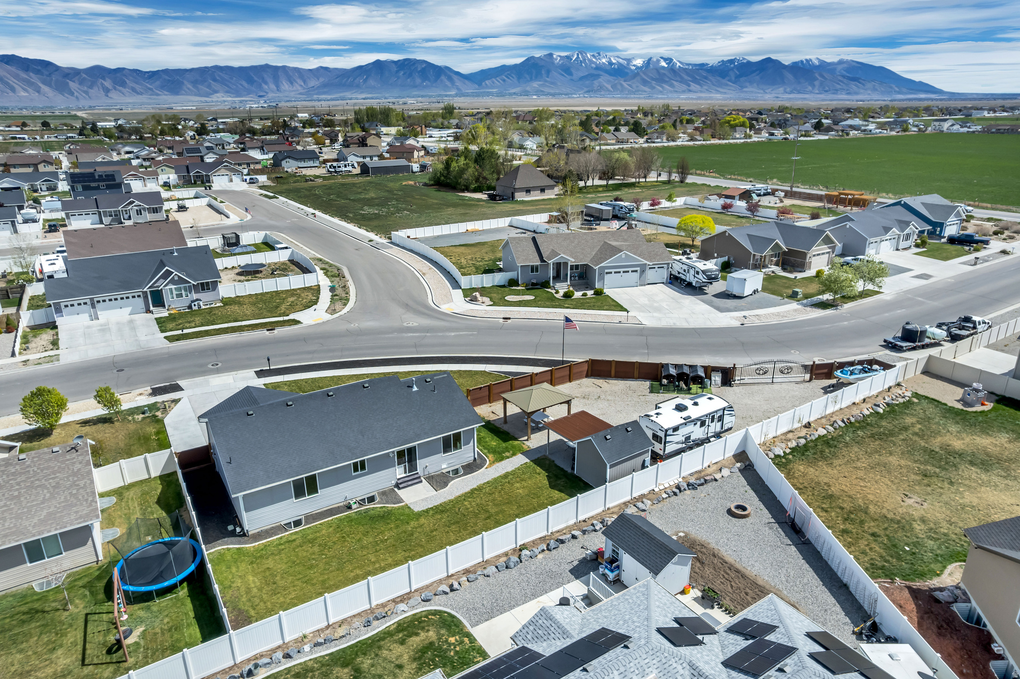 GRANTSVILLE CITY - Residential