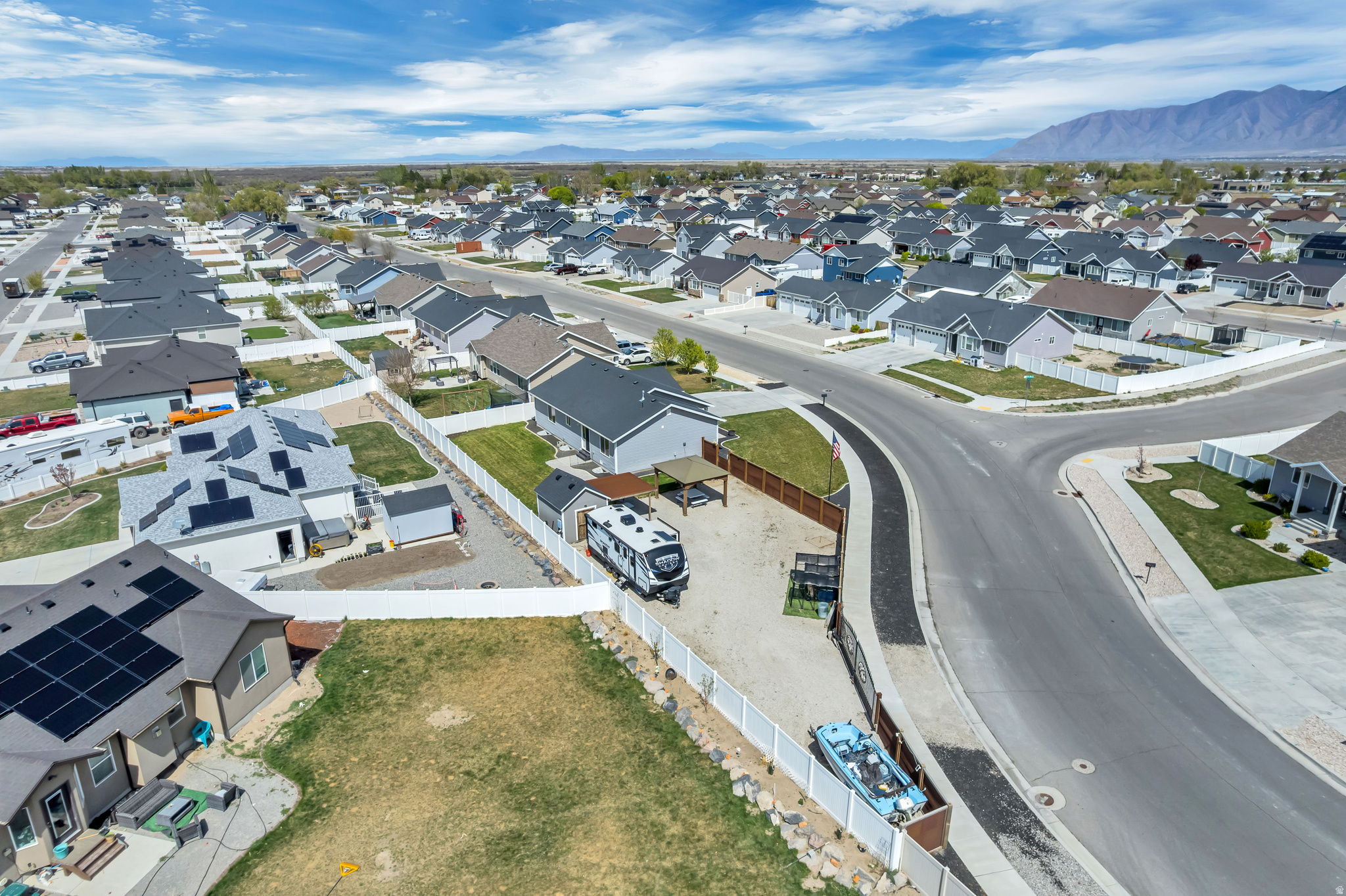 GRANTSVILLE CITY - Residential