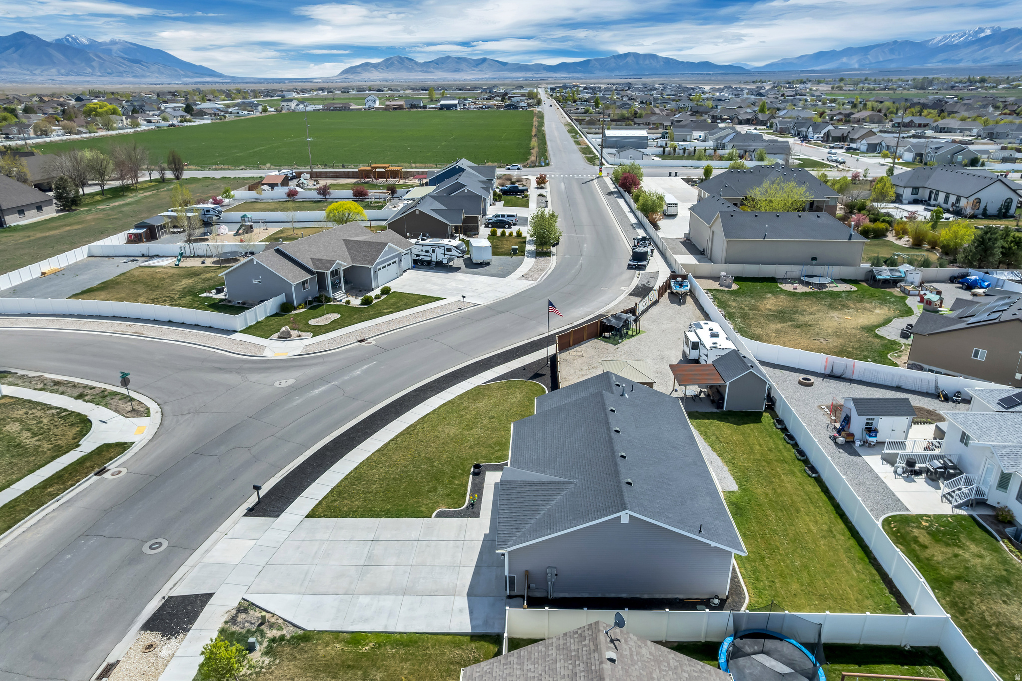 GRANTSVILLE CITY - Residential