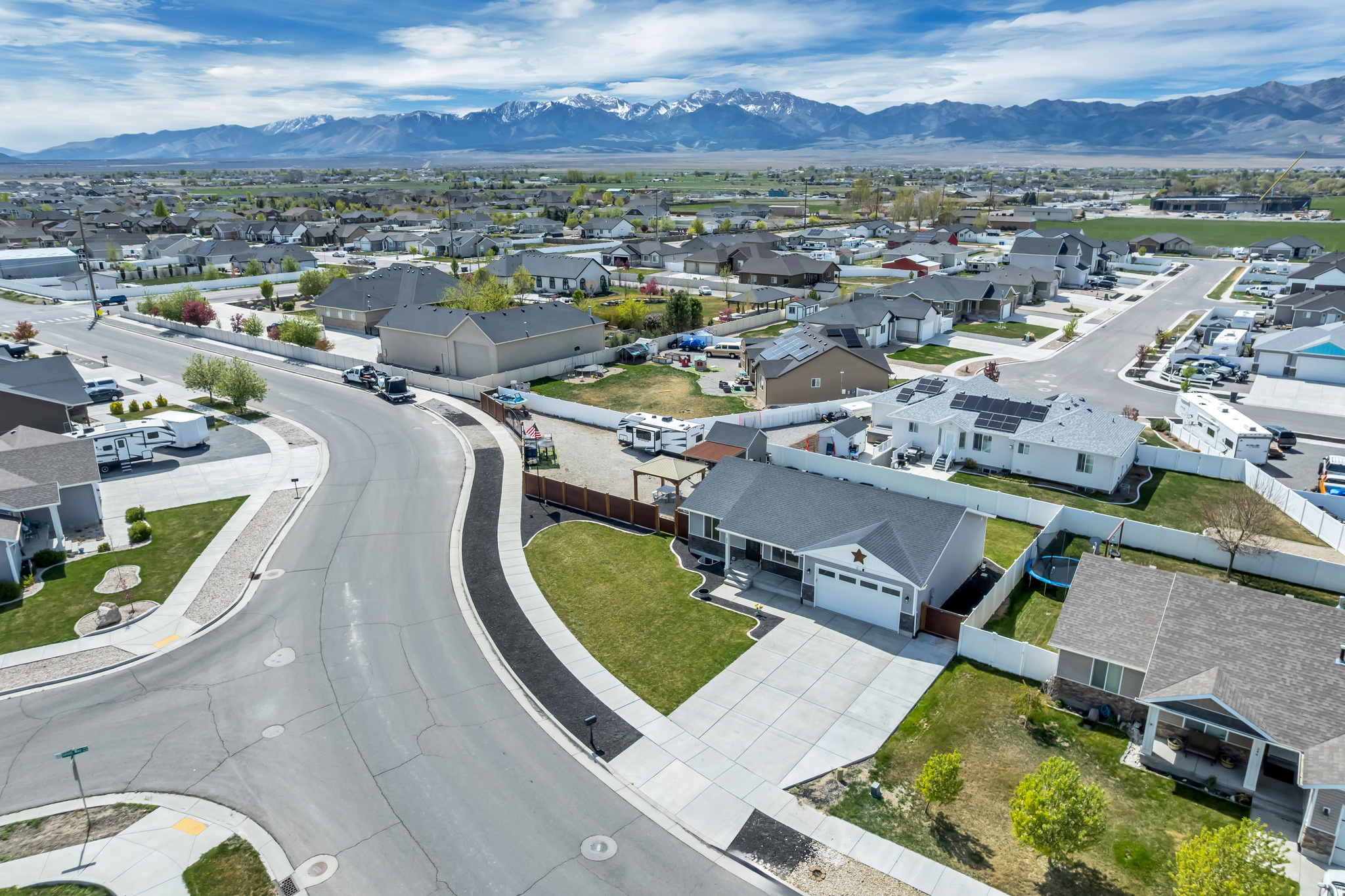 GRANTSVILLE CITY - Residential