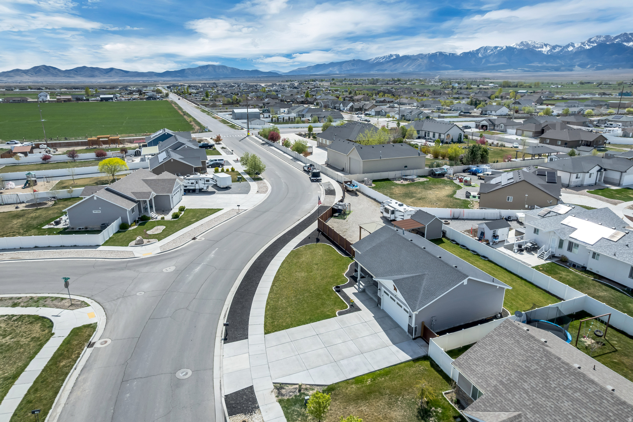 GRANTSVILLE CITY - Residential