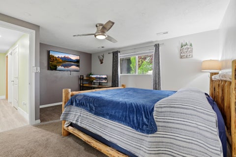 Tiny photo for 611 W 1635 N, Clinton, UT 84015 (MLS # 2155551)