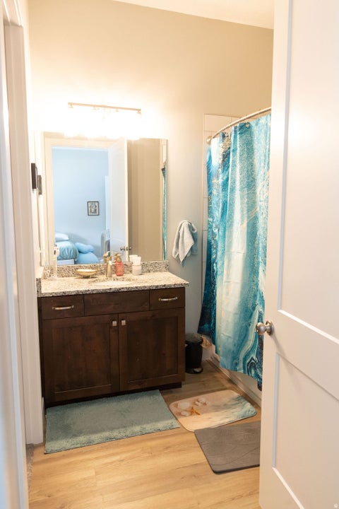 Tiny photo for 122 E 1050 N, Kaysville, UT 84037 (MLS # 2181825)