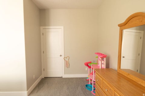 Tiny photo for 122 E 1050 N, Kaysville, UT 84037 (MLS # 2181825)