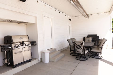 Tiny photo for 122 E 1050 N, Kaysville, UT 84037 (MLS # 2181825)