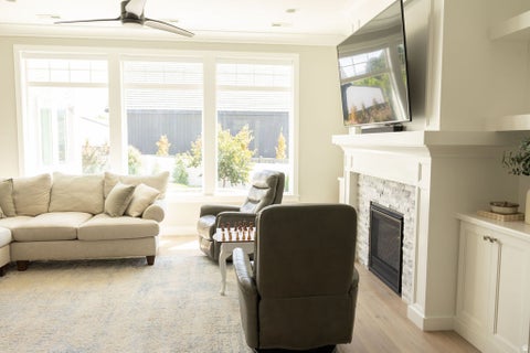 Tiny photo for 122 E 1050 N, Kaysville, UT 84037 (MLS # 2181825)