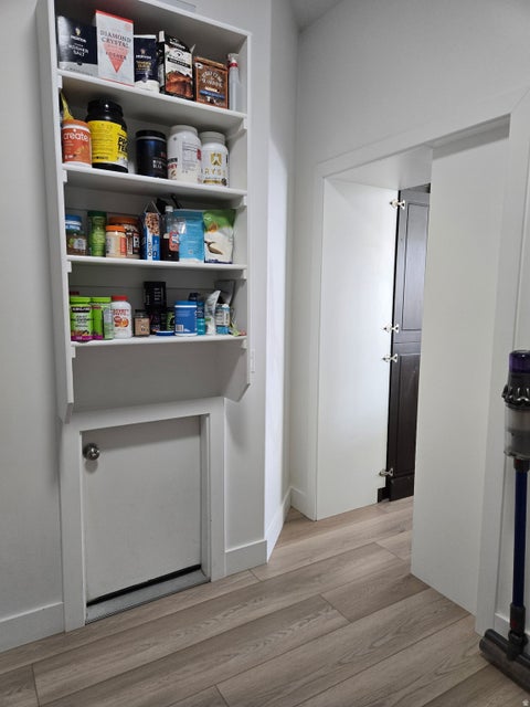 Tiny photo for 122 E 1050 N, Kaysville, UT 84037 (MLS # 2181825)