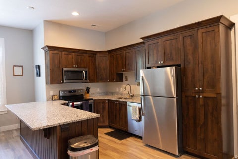 Tiny photo for 122 E 1050 N, Kaysville, UT 84037 (MLS # 2181825)