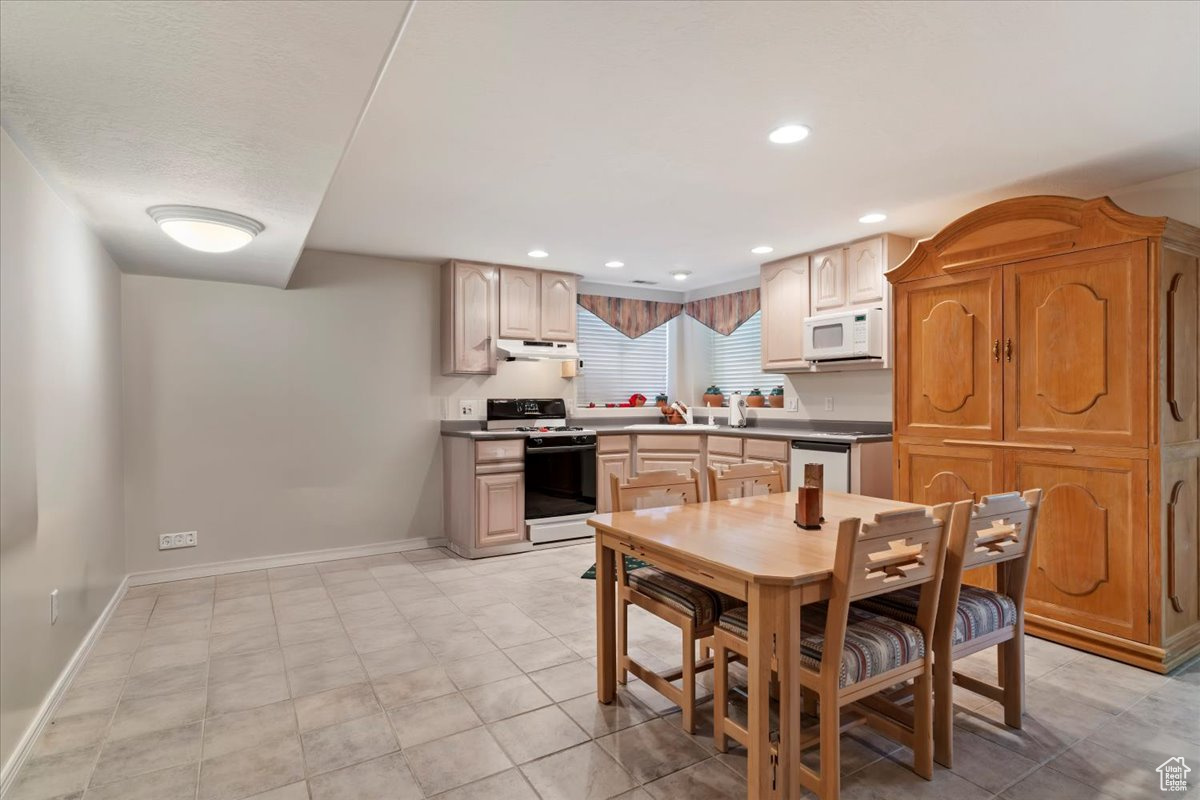 SHADOW VALLEY ESTATES - Residential