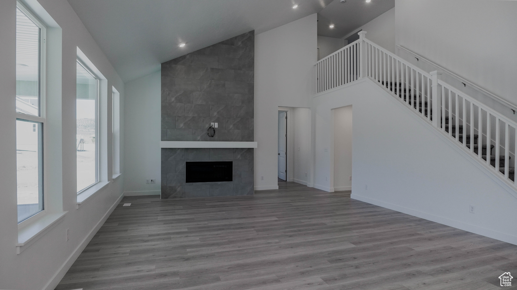 CANTON RIDGE - Residential