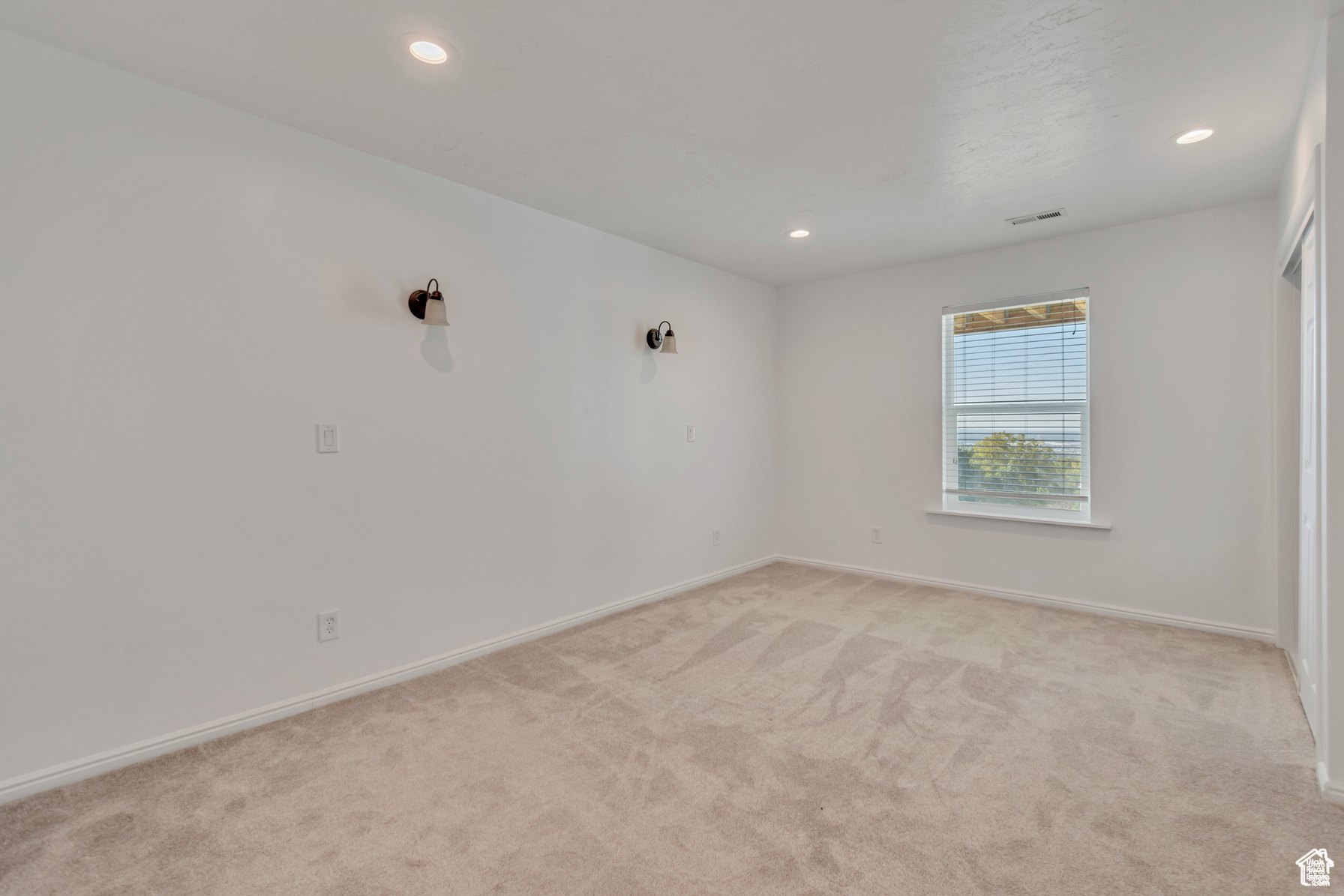 SOUTH MOUNTAIN - Residential