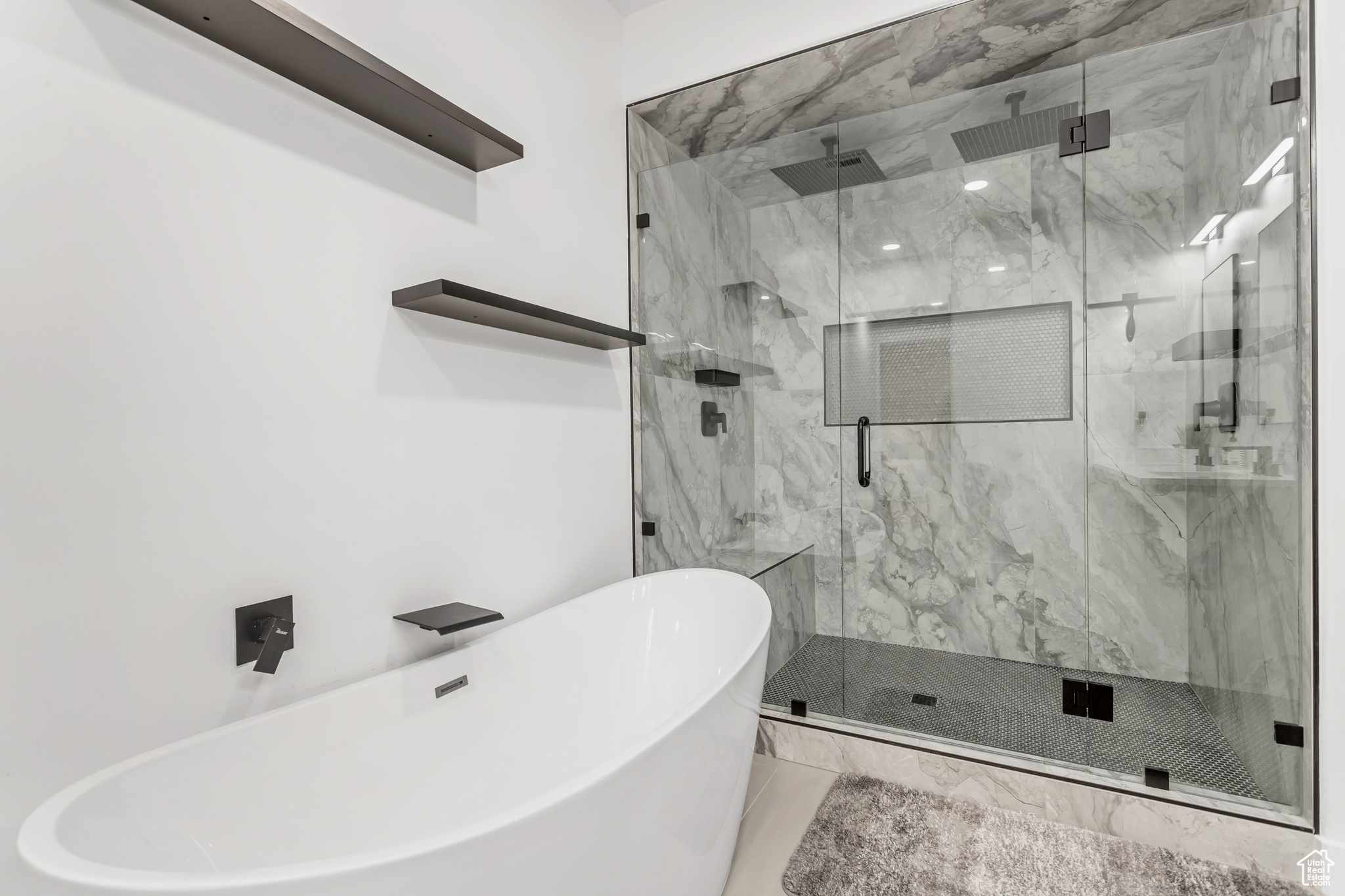 SOUTH MOUNTAIN - Residential