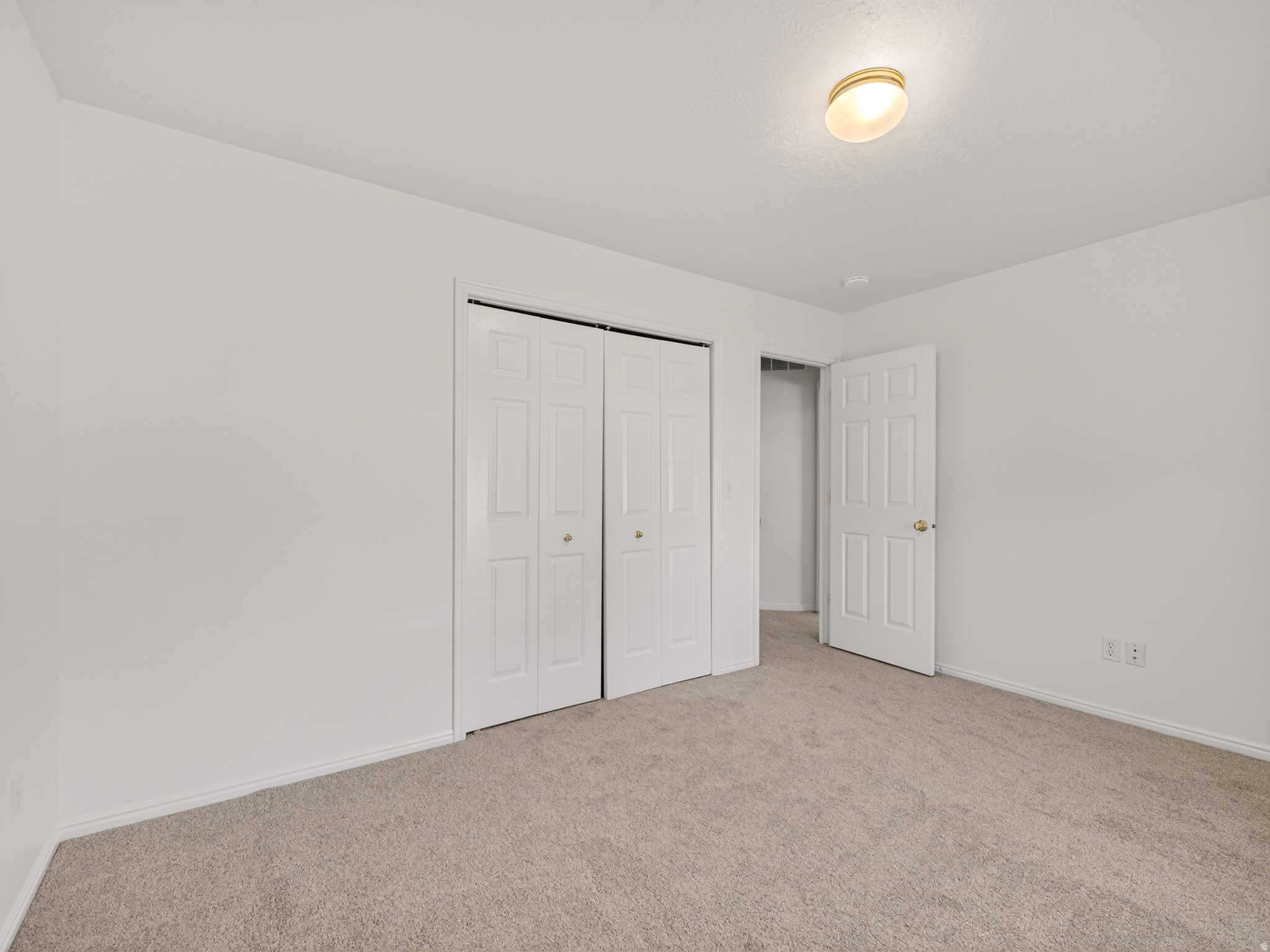 BROOKSFIELD ESTATES - Residential