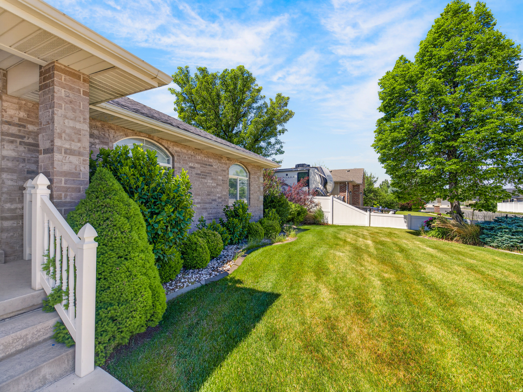 BROOKSFIELD ESTATES - Residential