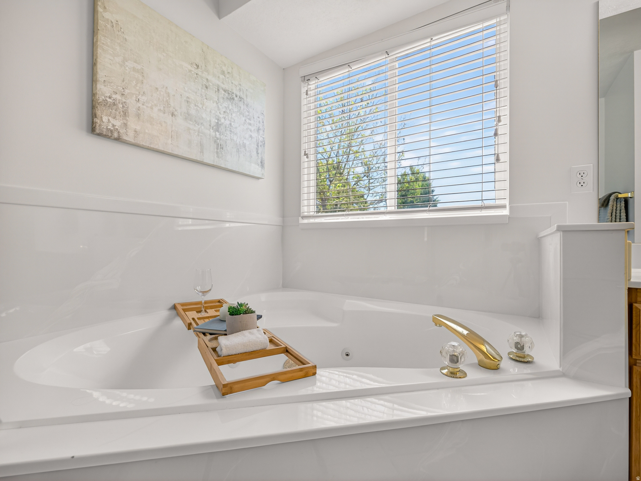 BROOKSFIELD ESTATES - Residential