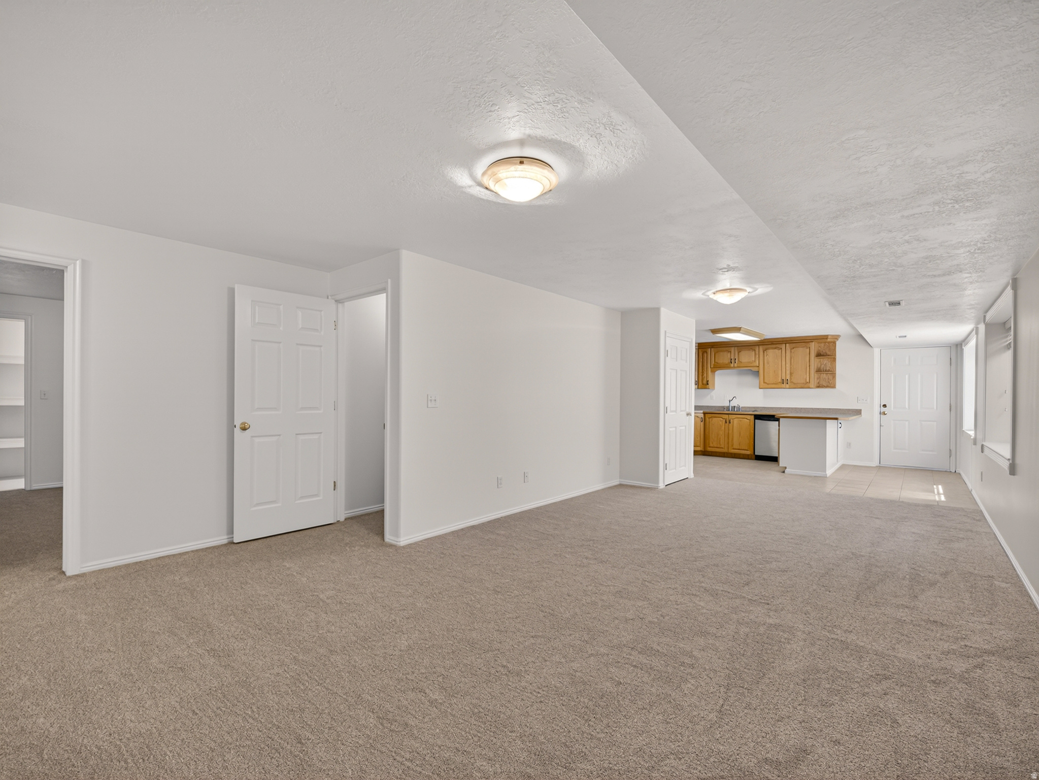 BROOKSFIELD ESTATES - Residential