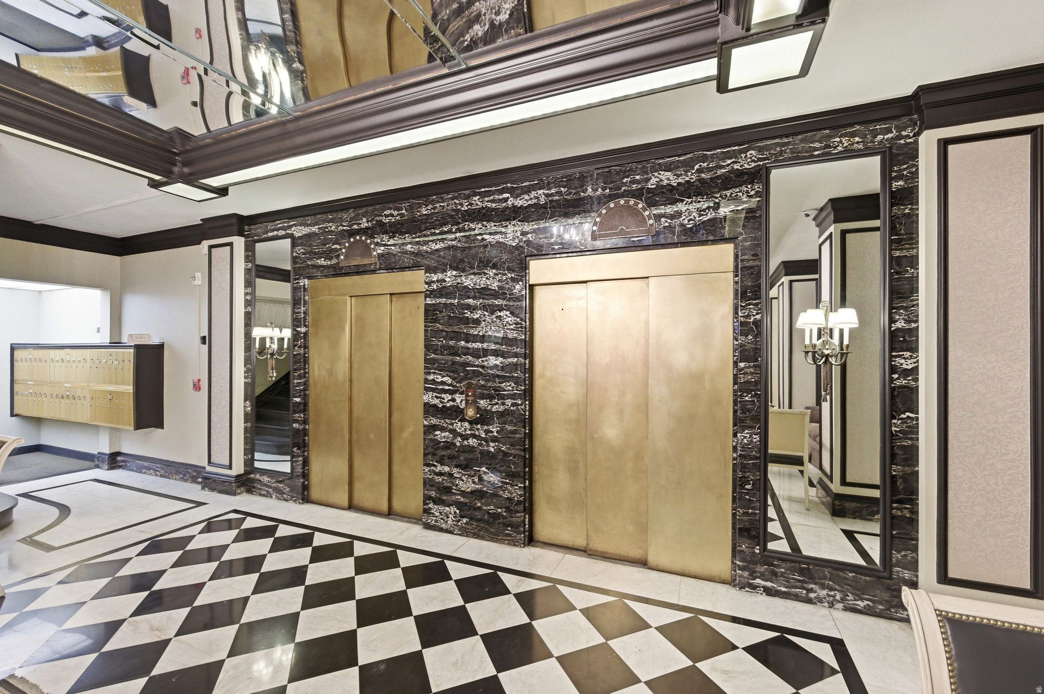 BELVEDERE CONDM - Residential