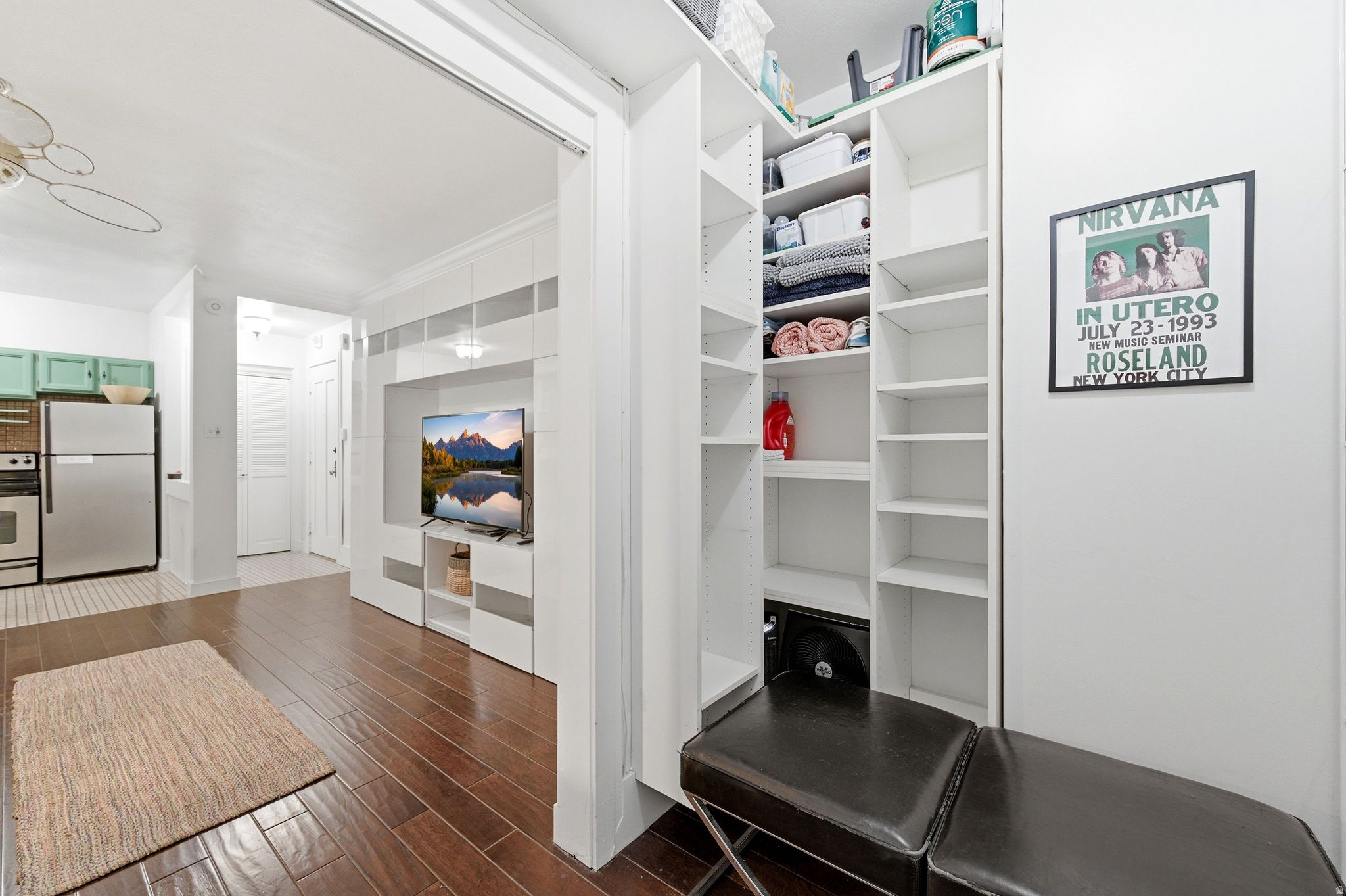 BELVEDERE CONDM - Residential