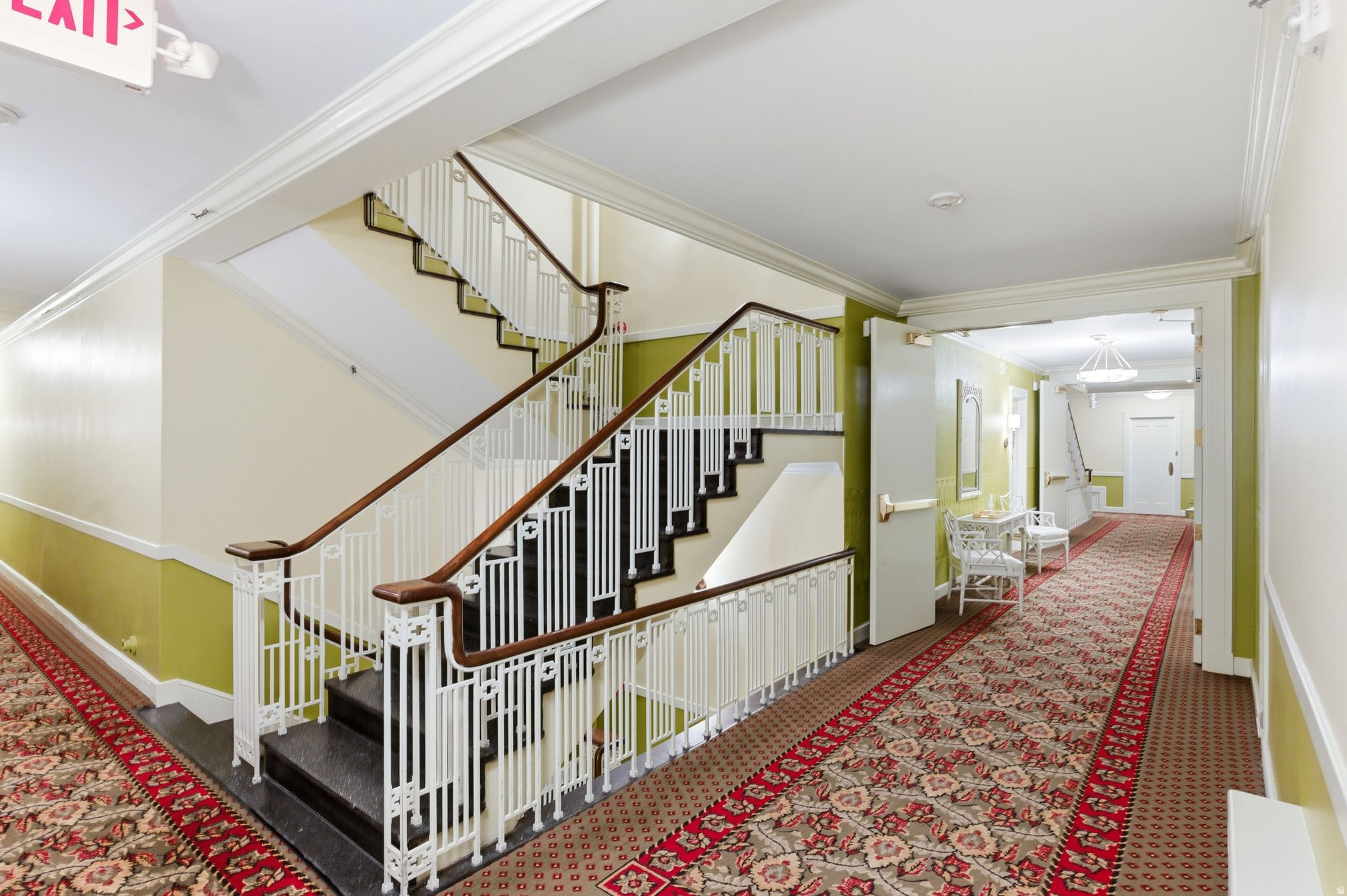 BELVEDERE CONDM - Residential