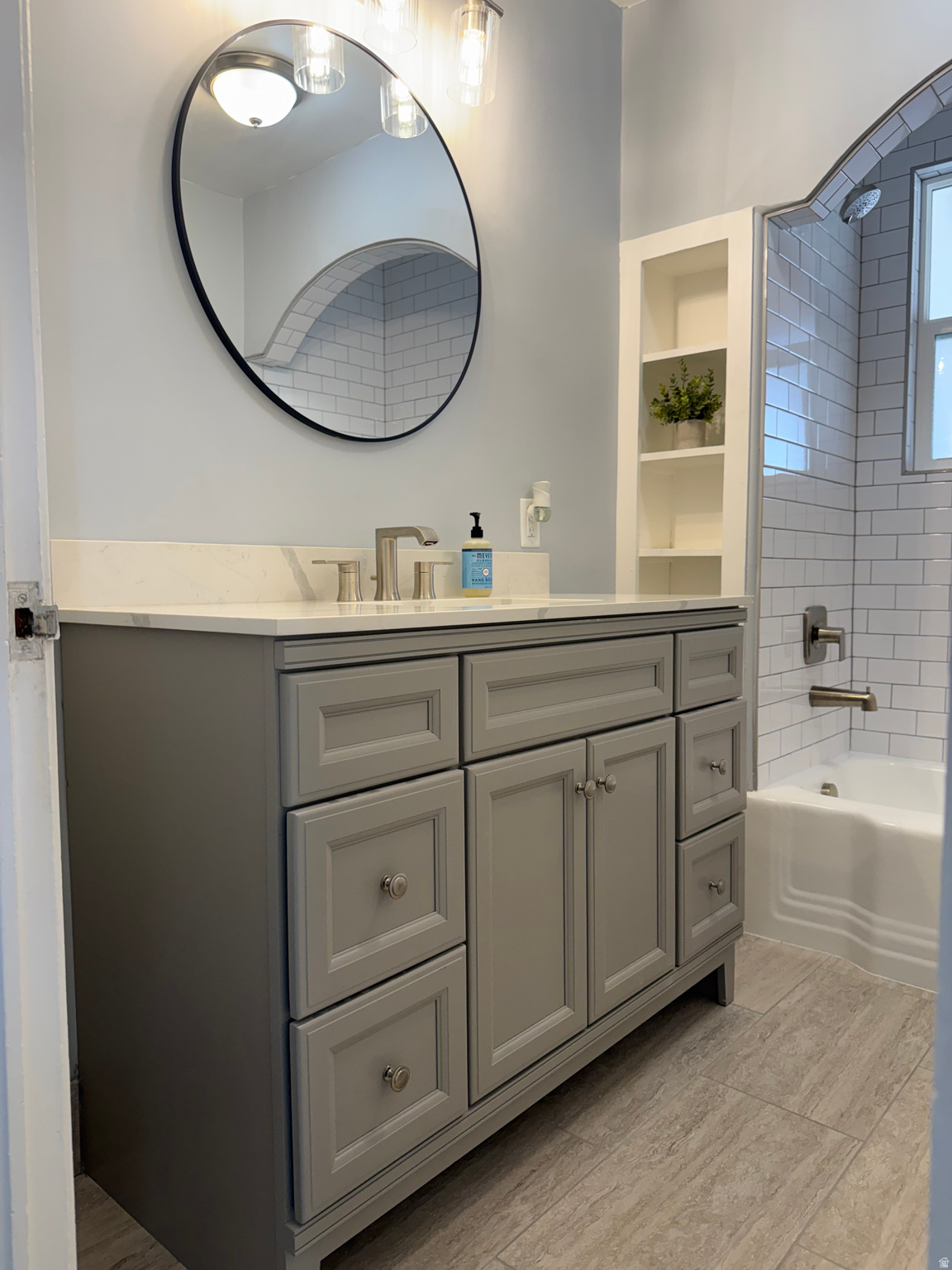 YOUNG PROPERTY - Residential