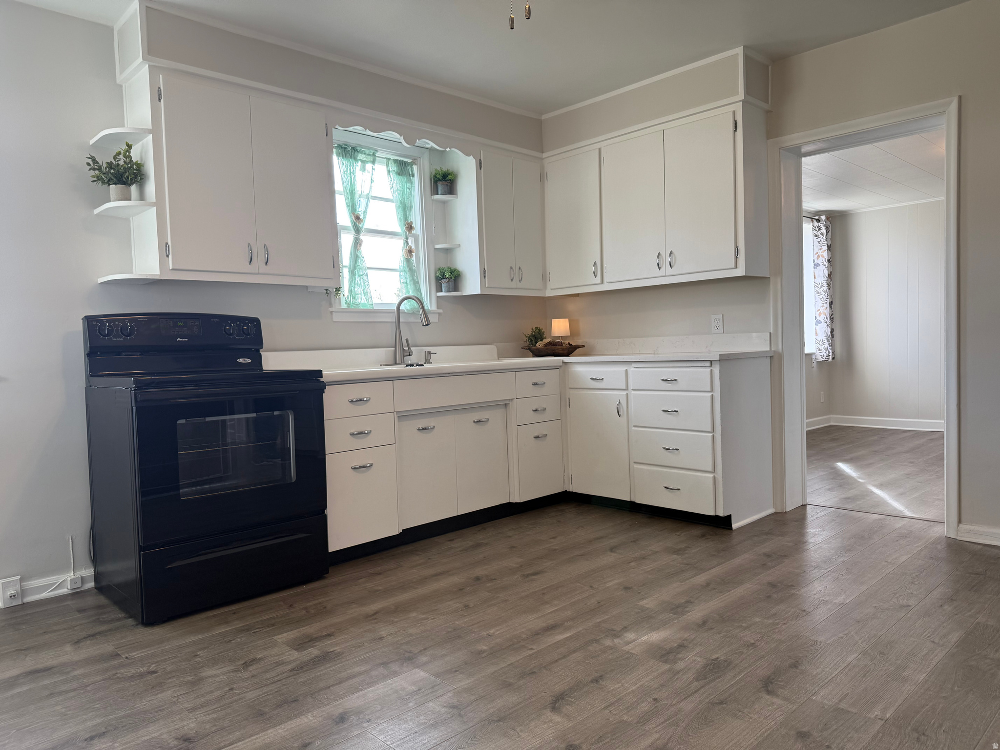 YOUNG PROPERTY - Residential