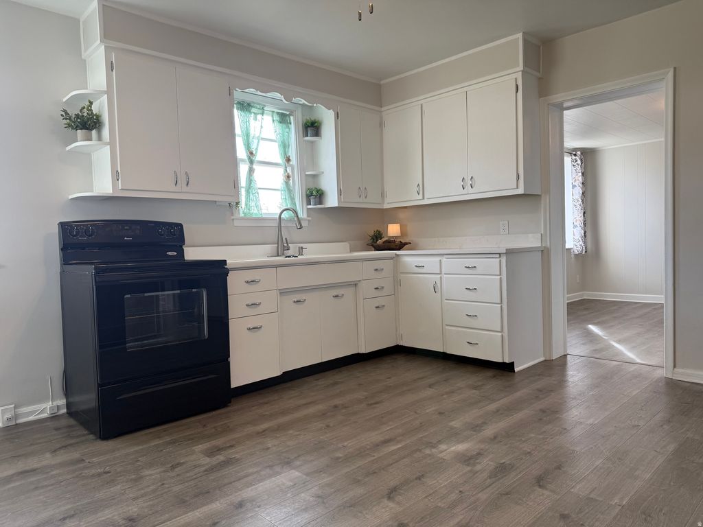 Photo of 791 S 200 W, Mt Pleasant, UT 84647 (MLS # 2142006)