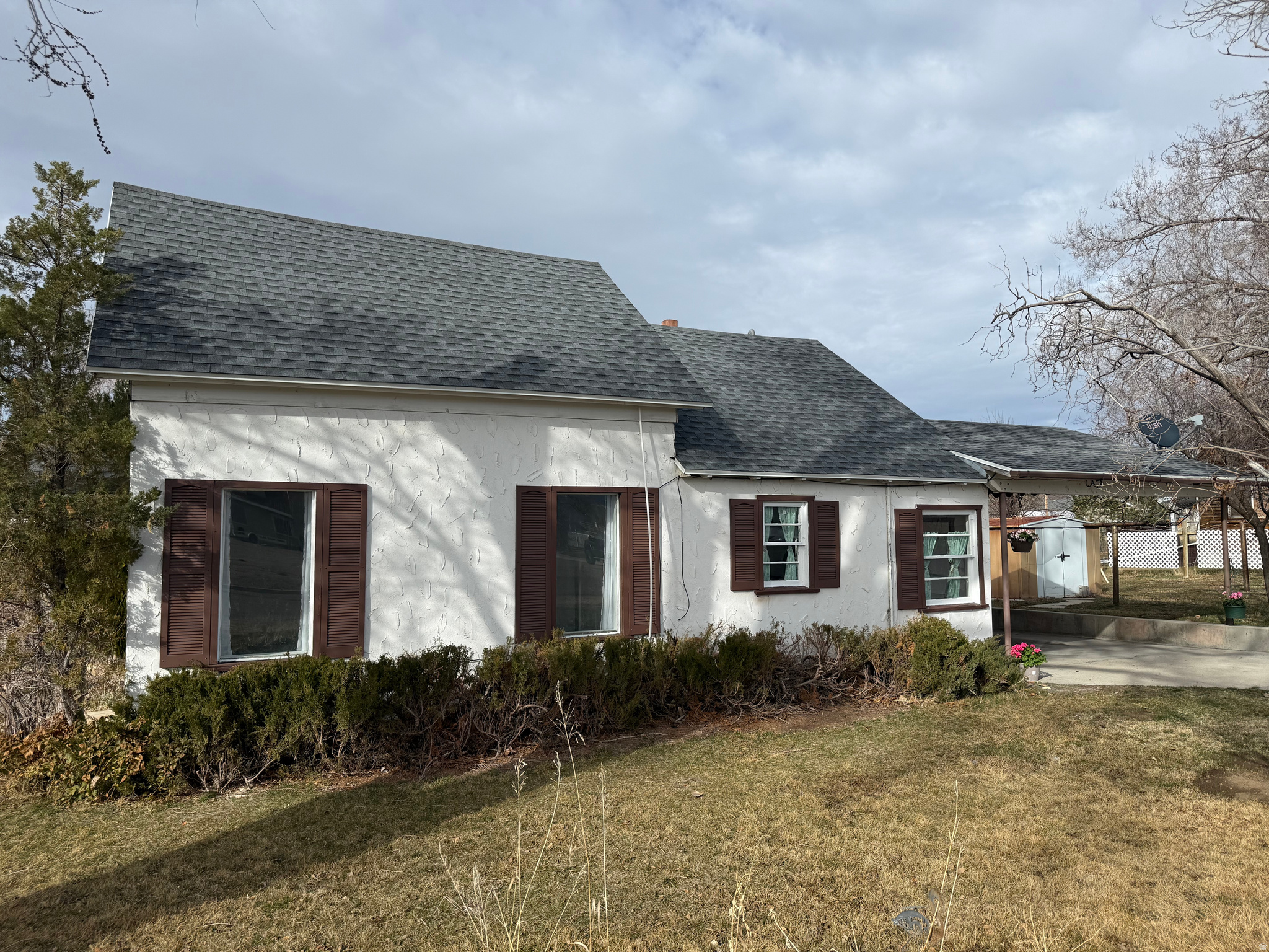 YOUNG PROPERTY - Residential