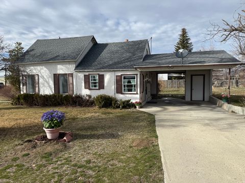 Homes For Sale - 791 S 200<br/> Mt Pleasant, UT 84647