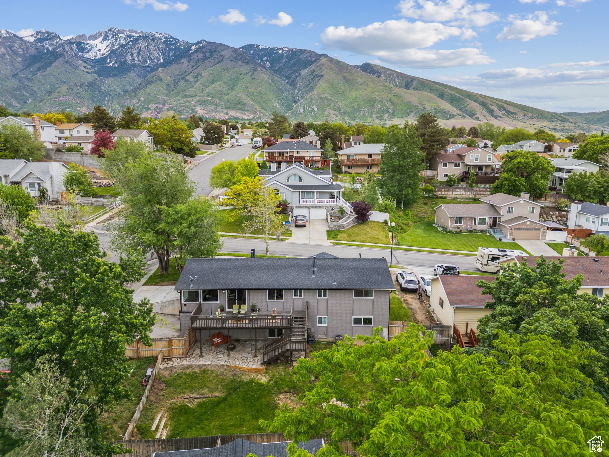 Sandy, Utah 84094, United States, 5 Bedrooms Bedrooms, ,3 BathroomsBathrooms,Residential,Pending,133357