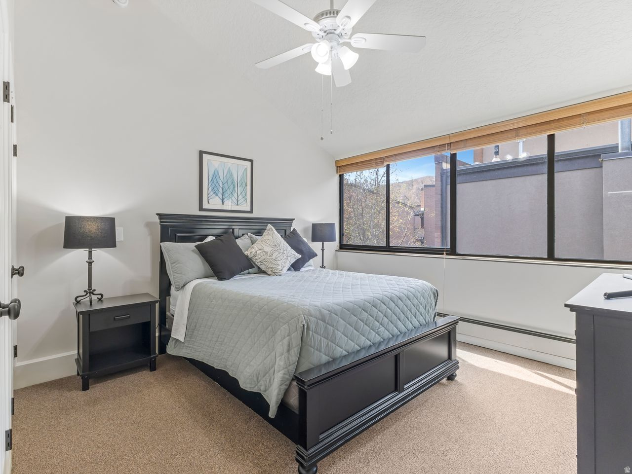 PARK AVENUE CONDOMINIUMS - Residential