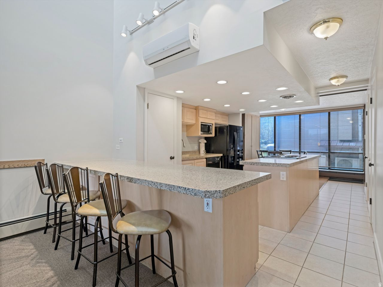 PARK AVENUE CONDOMINIUMS - Residential