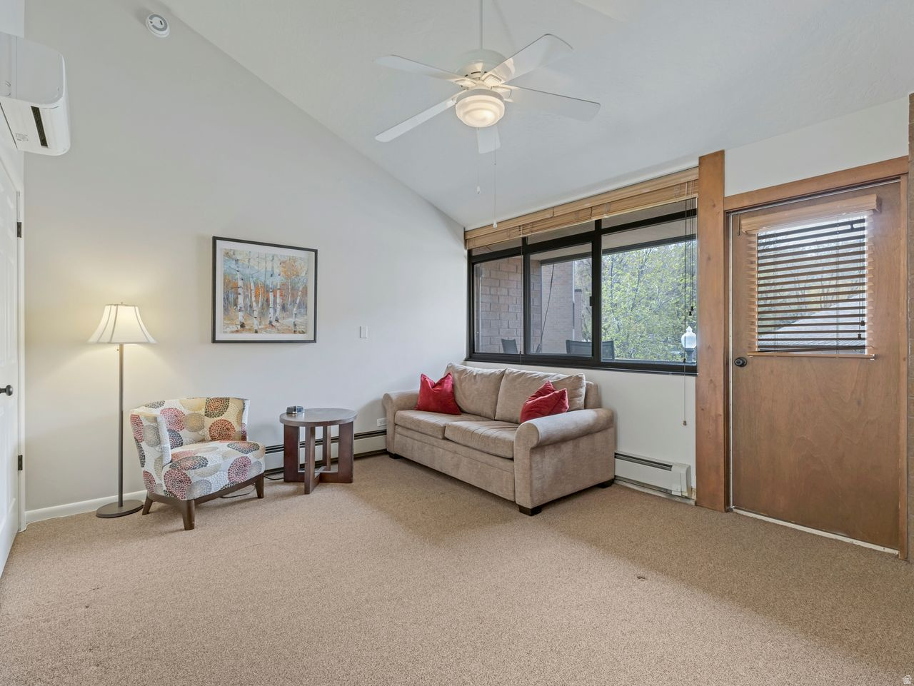 PARK AVENUE CONDOMINIUMS - Residential