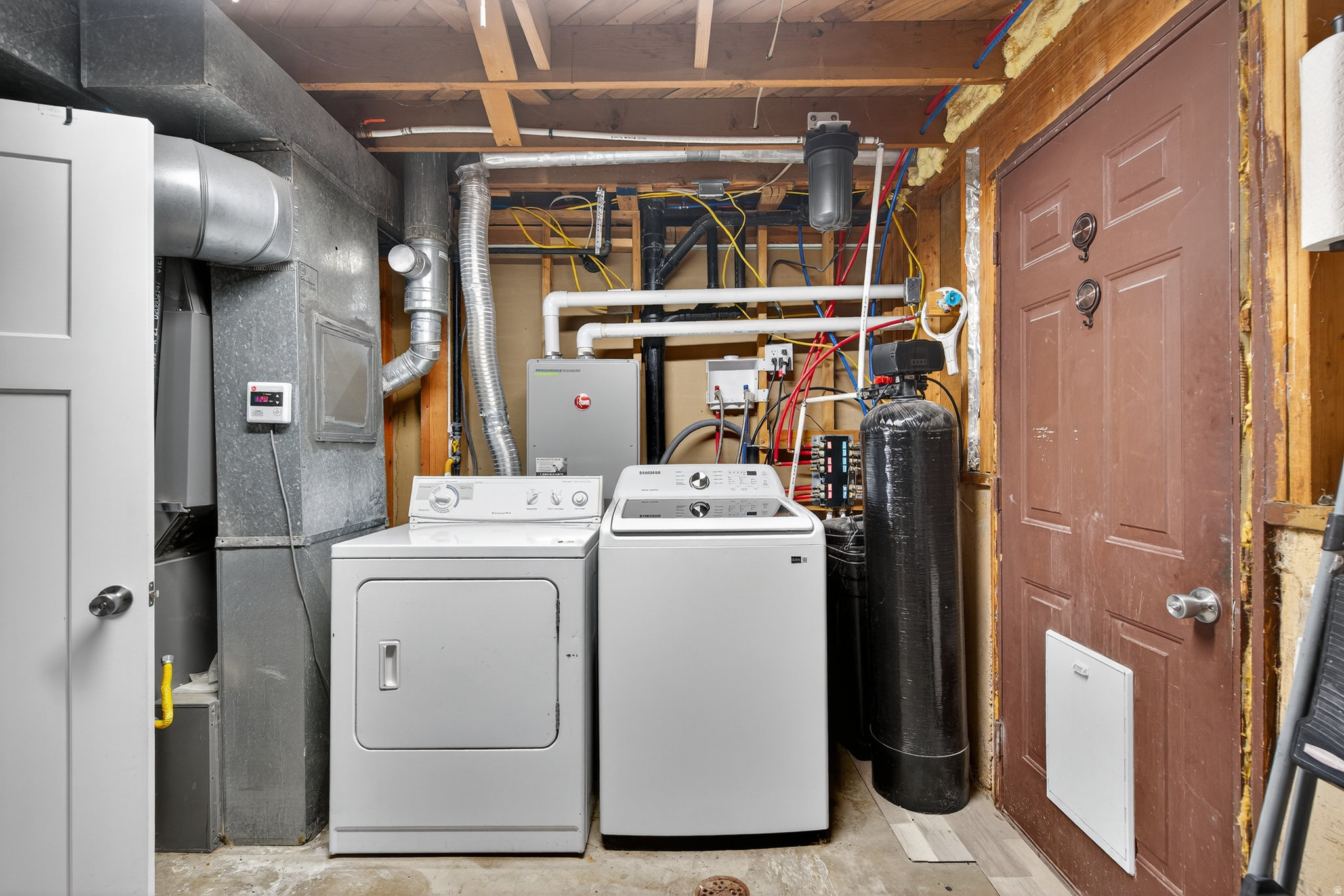 BRIDLE ACRES SUB - Residential