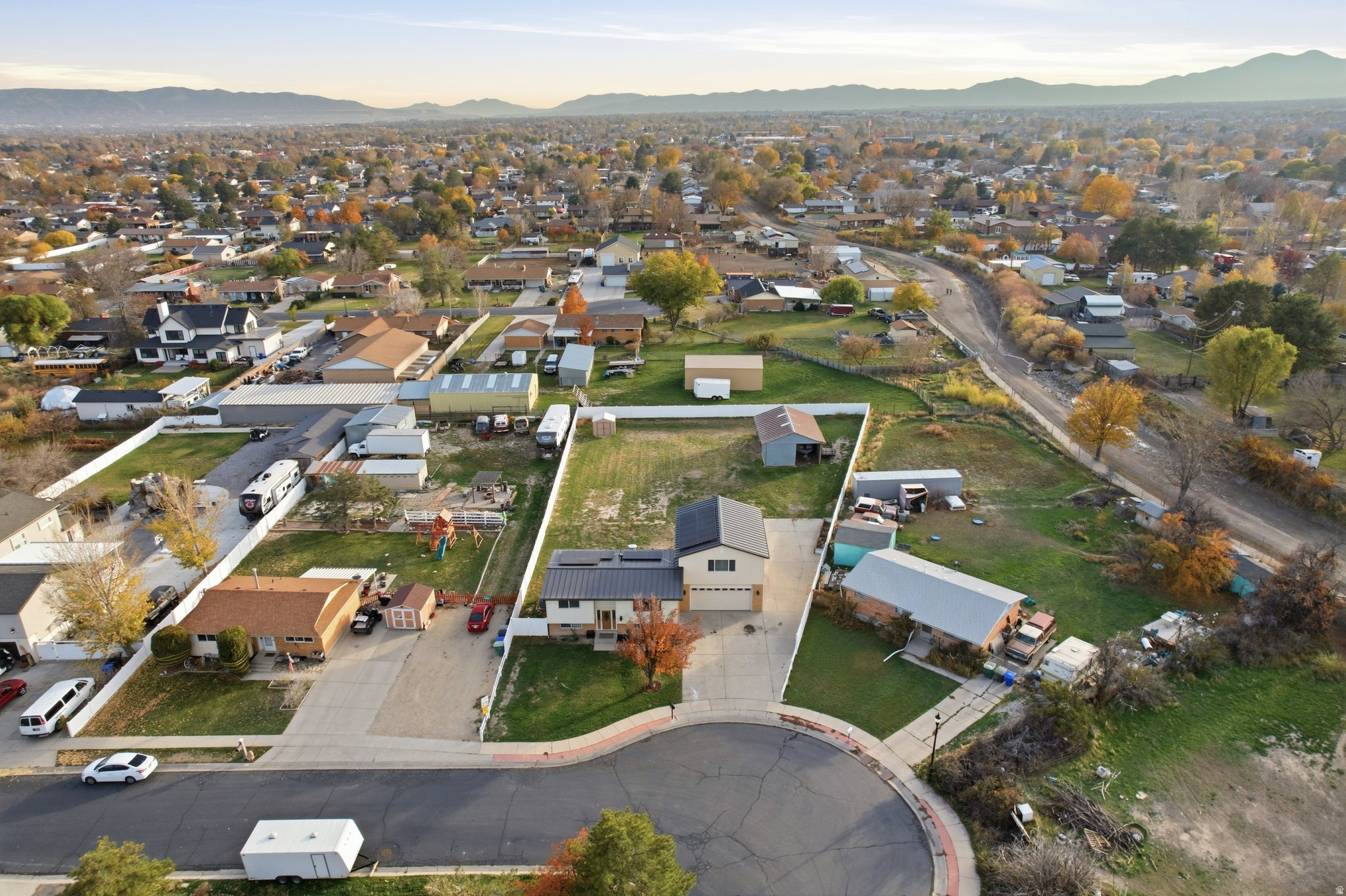 BRIDLE ACRES SUB - Residential