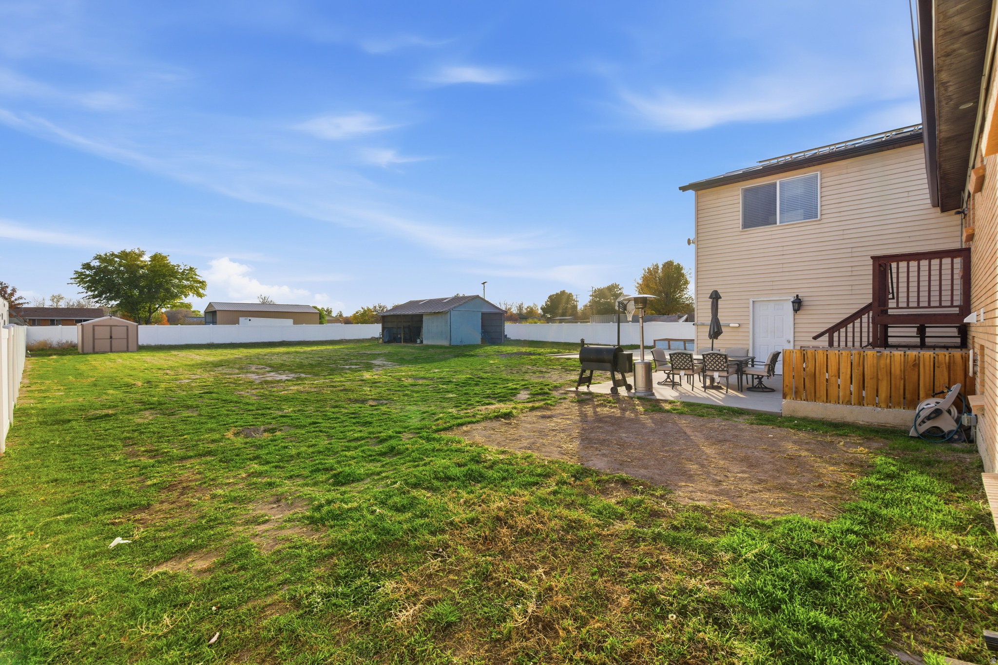 BRIDLE ACRES SUB - Residential